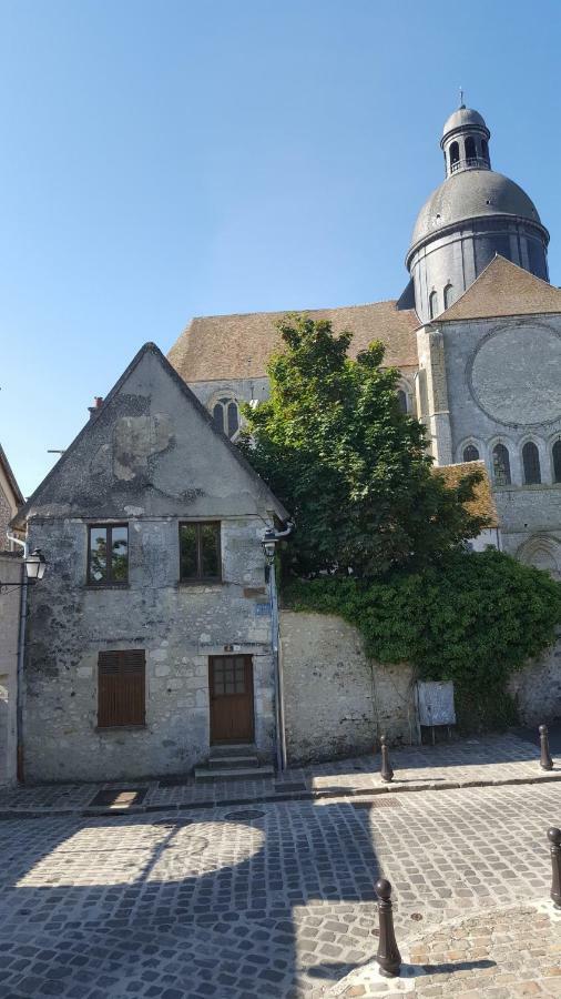 Appartement Au Coeur De La Cite Medievale Provins Zewnętrze zdjęcie